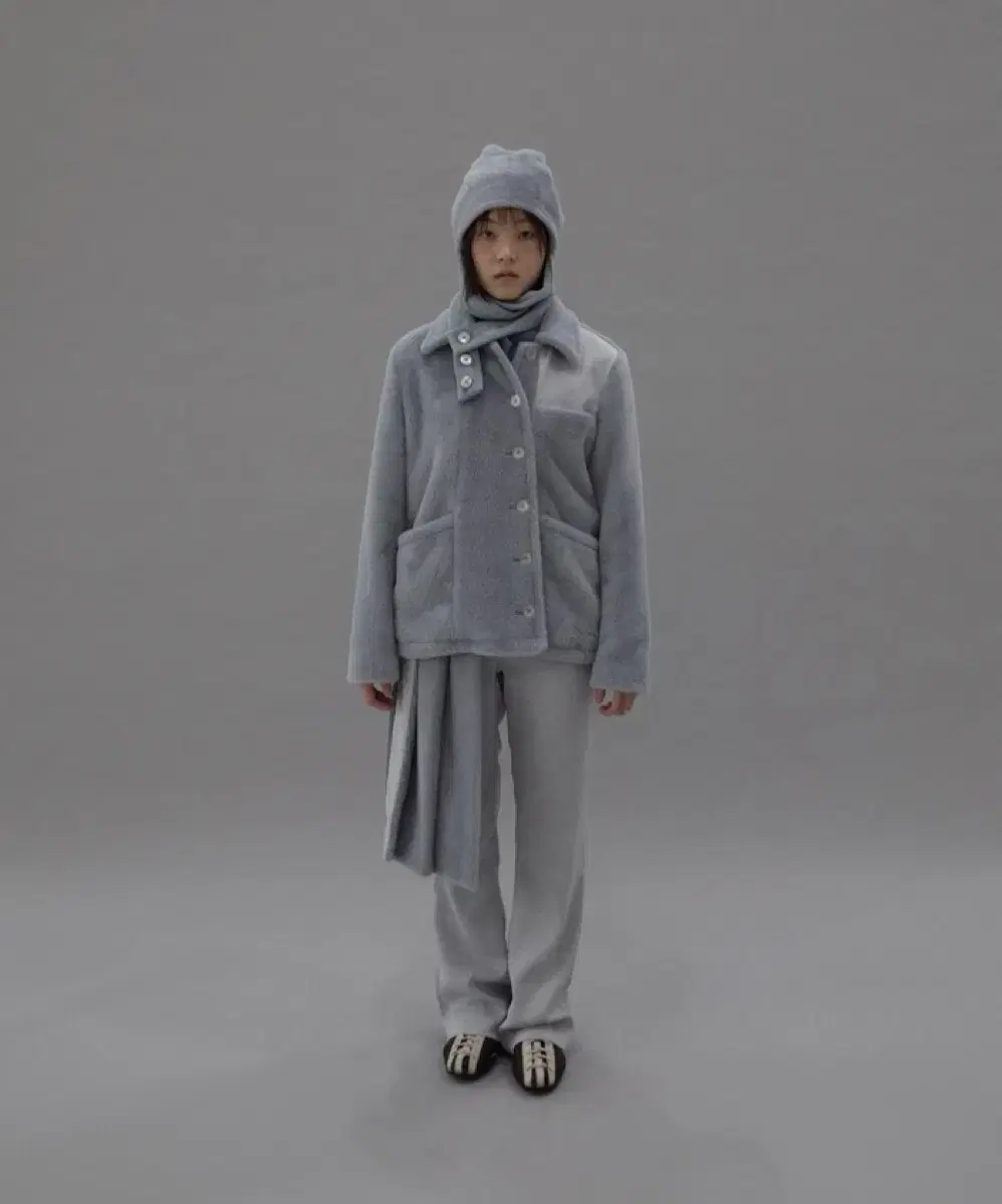 지초이 랩스커트 aw23